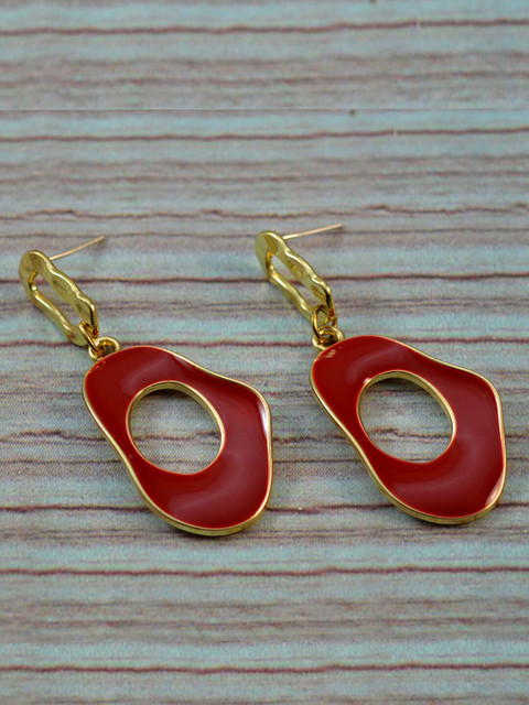 

SARAH Women Gold-Toned & Red Contemporary Drop Earrings