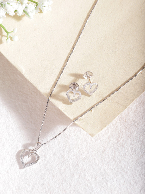 

Zavya Silver 925 Sterling Siilver Cubic Zicronia Jewellery Set