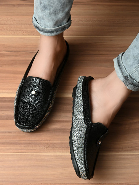 

HERE&NOW Women Black Textured Loafers