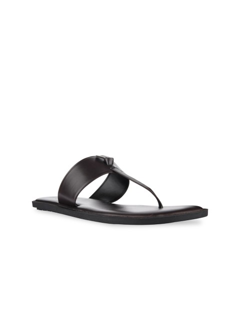 

SKO Men Brown Solid T-Strap Flats