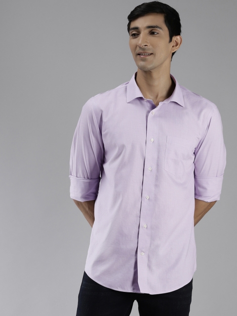 

Blackberrys Men Purple Self Design Cotton India Slim Fit Non Iron Shirt