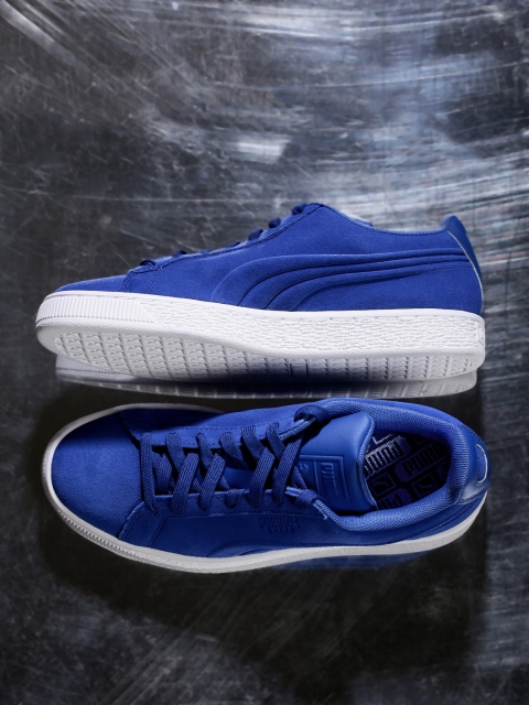

Puma Men Blue Suede Classic Embossed Solid Regular Sneakers