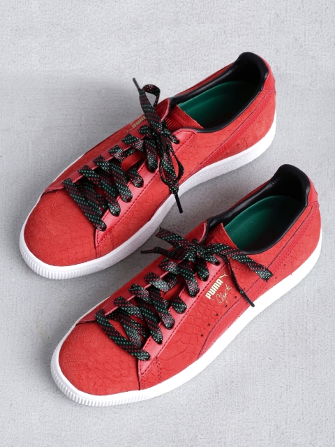 

Puma Men Red Clyde GCC Patterned Leather Sneakers
