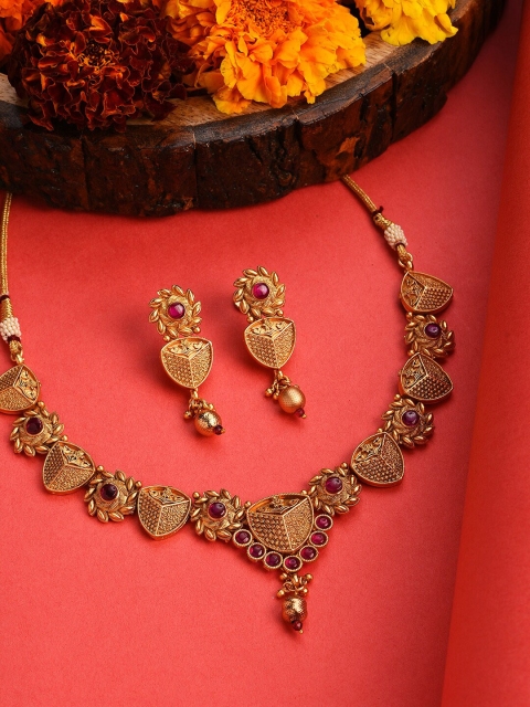 

SOHI Gold-Plated Pink Stone-Studded Jewellery Set