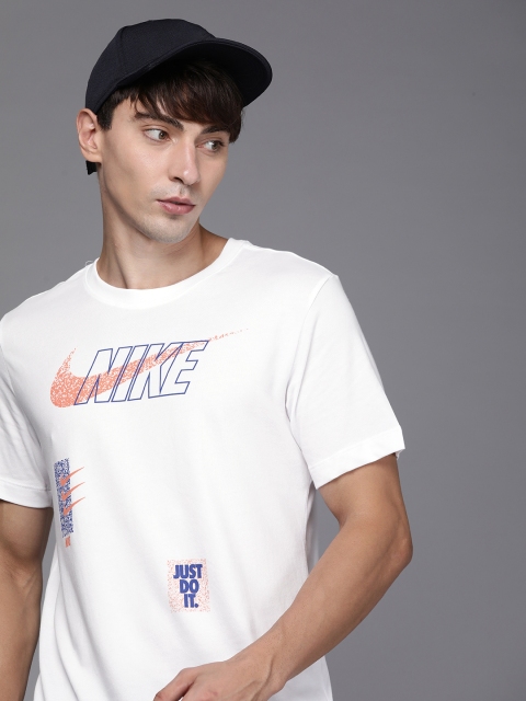 

Nike Men White & Blue Graphic Printed Training T-shirt