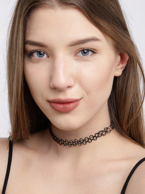 

Accessorize Black Interlinked Choker Necklace
