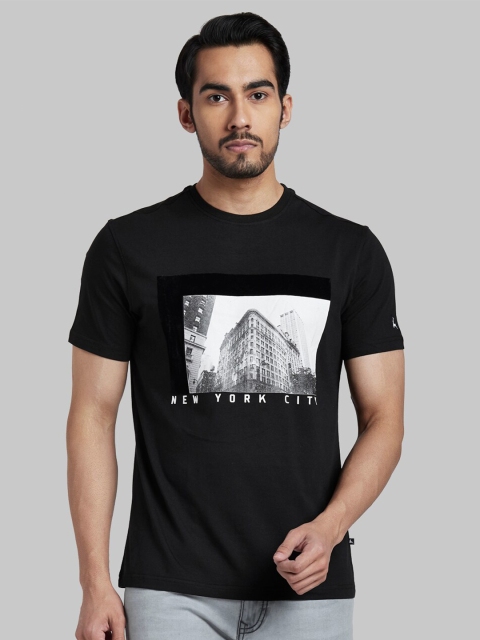 

Parx Men Black & White Printed T-shirt