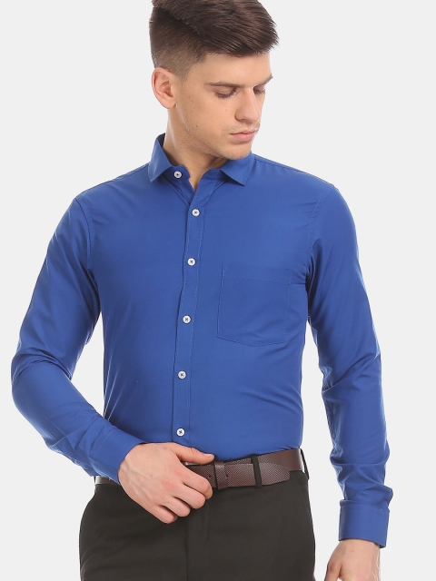 

Excalibur Men Blue Slim Fit Formal Shirt