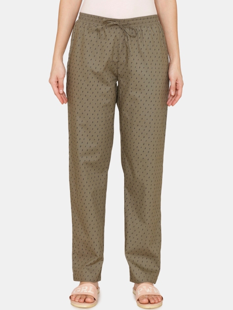 

Coucou by Zivame Khaki Printed Cotton Pyjamas