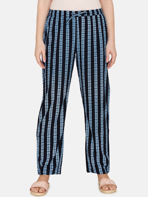 

Coucou by Zivame Black Printed Viscose Rayon Pyjamas