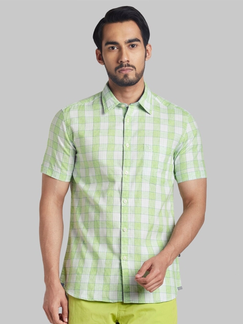 

Parx Men Green Slim Fit Checked Casual Shirt