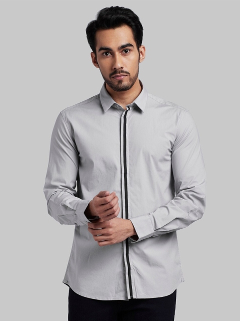 

Parx Men Grey Slim Fit Casual Shirt