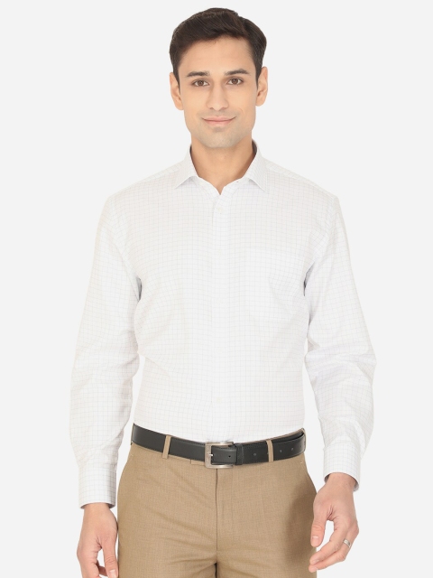 

Greenfibre Men White Checked Regular Fit Formal Shirt
