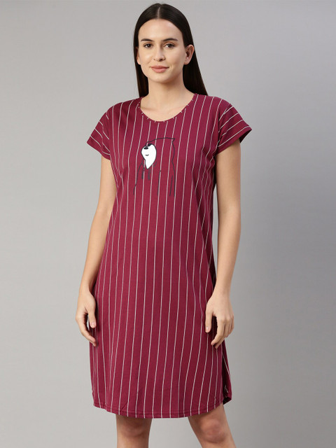 

GOLDSTROMS Maroon Striped Printed Nightdress