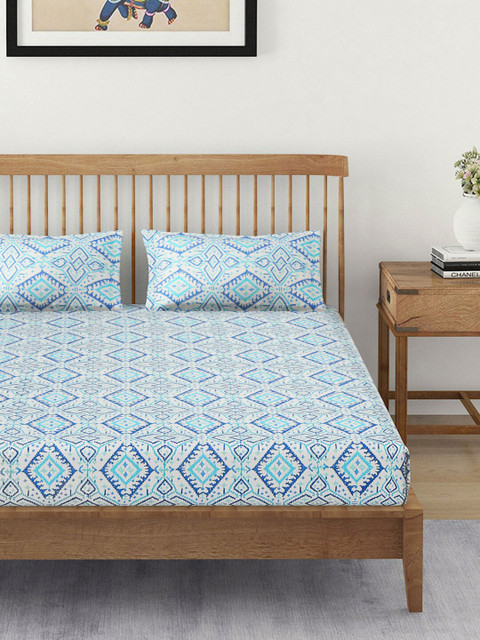 

EK BY EKTA KAPOOR White & Blue Ikat Printed Pure Cotton 120 TC King Bedsheet with 2 Pillow Covers