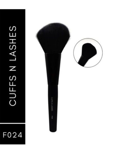 

CUFFS N LASHES Brush F024, Black