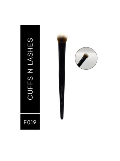 

CUFFS N LASHES Brush F019, Black