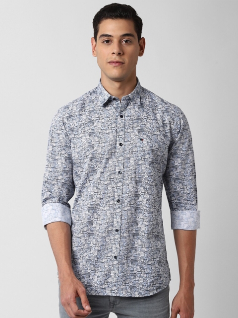 

Peter England Casuals Men Blue Slim Fit Printed Cotton Casual Shirt