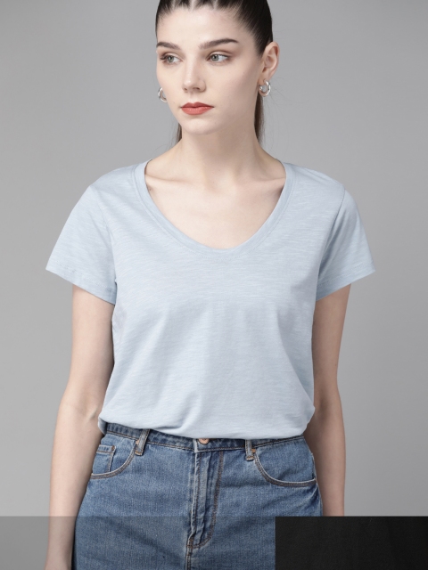 

Roadster Women Pack of 2 Solid T-shirts, Blue