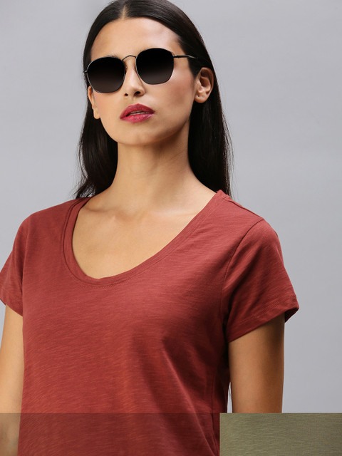

Roadster Women Pack of 2 Solid T-shirts, Rust
