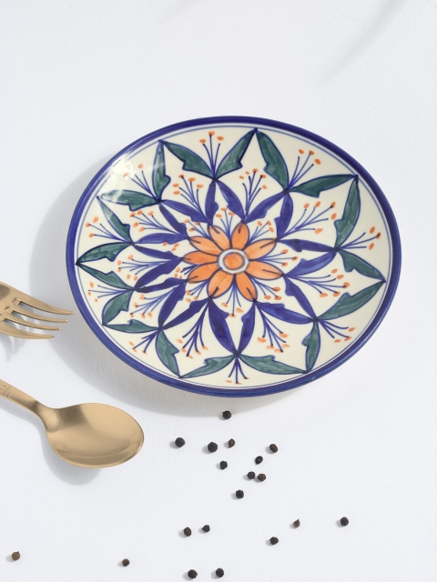 

EK BY EKTA KAPOOR Unisex Off White & Blue Printed Ceramic Platter