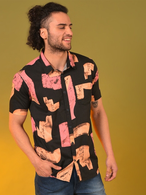 

Campus Sutra Men Black Classic Printed Casual Shirt