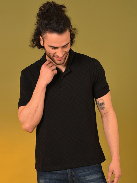 

Campus Sutra Men Black Checked Polo Collar Cotton Outdoor T-shirt