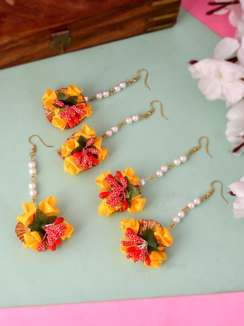 

Silvermerc Designs Women Set of 5 Multicoloured Gold-Toned Floral Maang Tikka, Multi