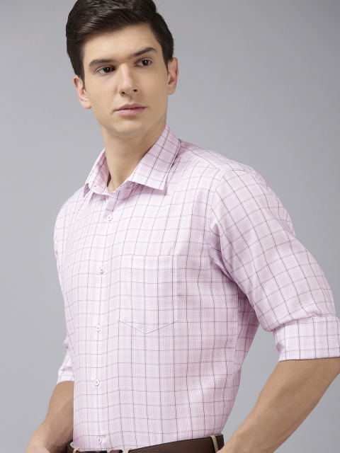 

Van Heusen Men Pink Standard Checked Formal Shirt