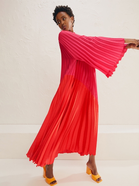 

H&M Women Pink Pleated Dress, Red