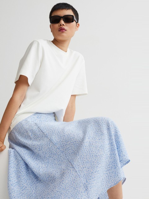 

H&M Blue Patterned Skirt