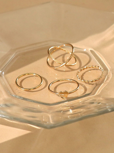 

Pipa Bella Set of 4 Gold-Toned Rings