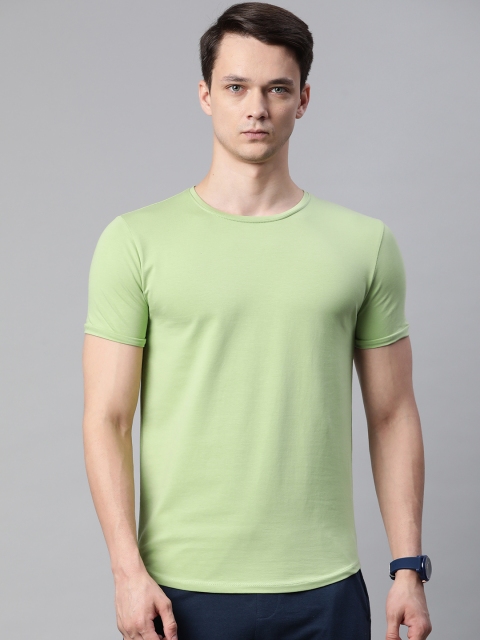 

Pierre Carlo Men Mint Green Solid Round Neck T-shirt