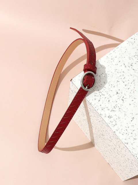 

Pipa Bella Women Maroon Textured Oval Buckle Belt
