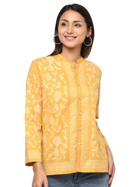 

Safaa Gold-Toned Print Mandarin Collar Top