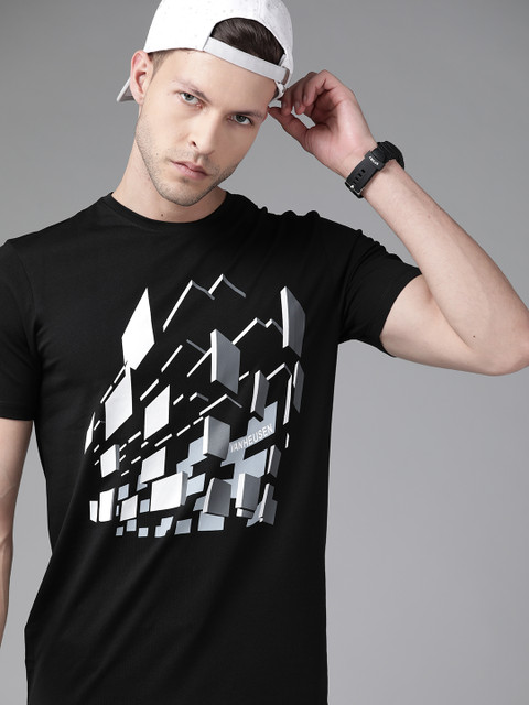 

Van Heusen Flex Men Black & White Geometric Printed T-shirt