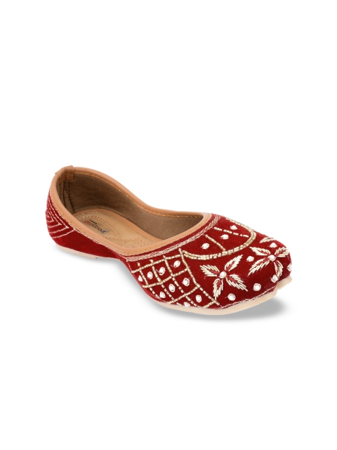

DESI COLOUR Women Red Ethnic Mojaris Flats