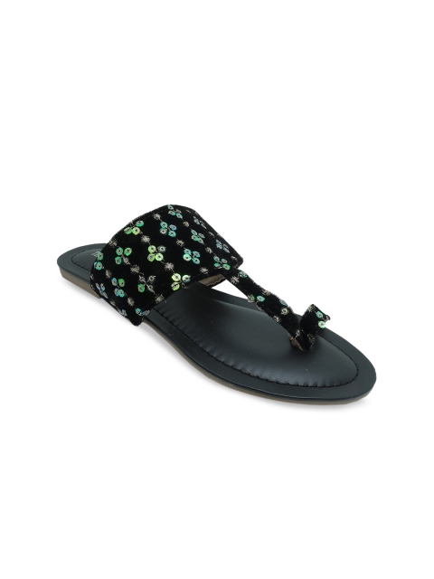 

Thread Stories Women Black Textured One Toe Flats