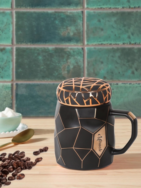 

DREAM WEAVERZ Black & Rose Gold-Toned Textured Ceramic Matte Mug with Lid