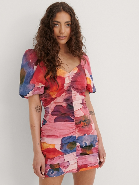 

NA-KD Women Pink & Blue Printed Pure Cotton Ruched Bodycon Mini Dress