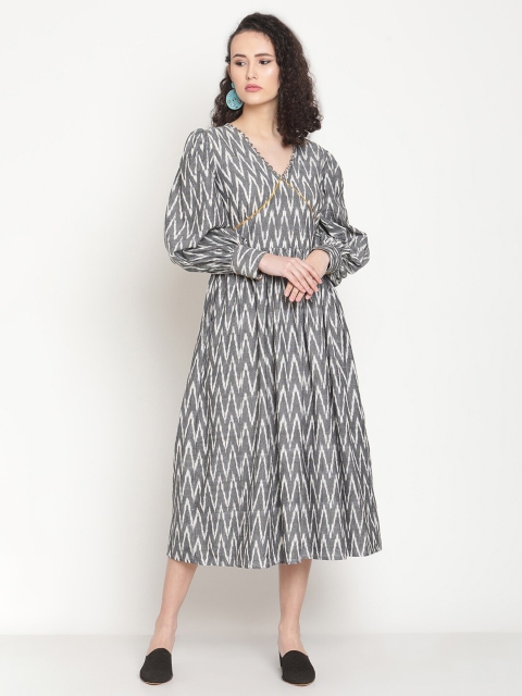

Abhishti Grey & Off White Ikat Cotton Midi Dress