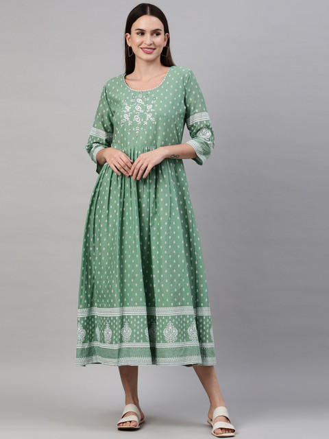 

GOLDSTROMS Women Green & White Ethnic Motifs Printed Thread Work Anarkali Kurta