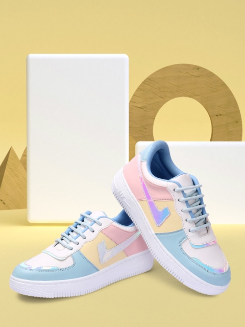 

TWIN TOES Women Blue Printed Sneakers