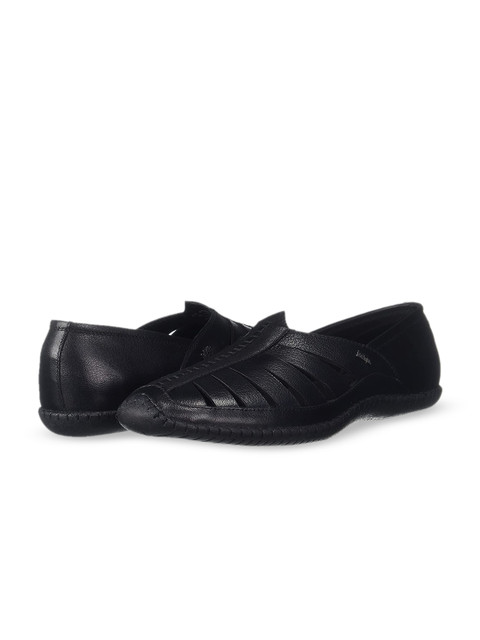 

Lee Cooper Men Black Textured Leather Loafers