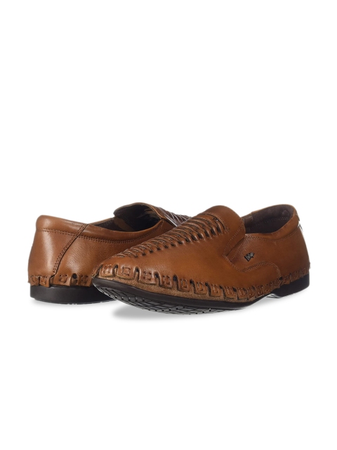 

Lee Cooper Men Tan Woven Design Leather Oxfords