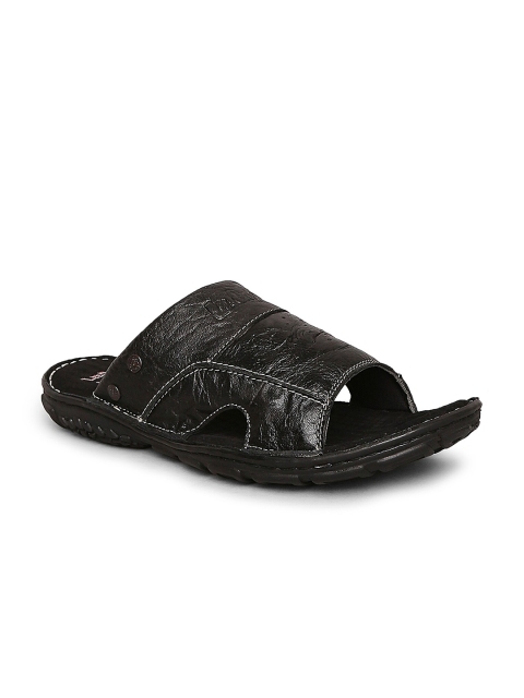 

Lee Cooper Men Black Textured Comfort Sandals