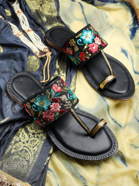 

HASTEN Women Black Ethnic Open Toe Flats with Bows