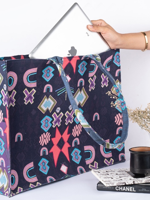 

Payal Singhal Purple Printed Oversized Shopper Handheld Bag with Applique