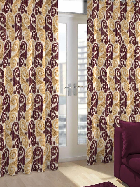 

Skipper Furnishings Beige & Maroon Patterned Door Curtain