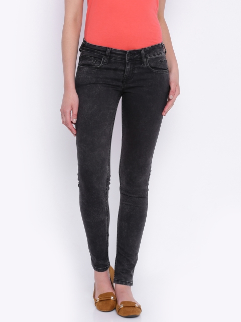 

Pepe Jeans Women Black Jeggings Fit Low-Rise Clean Look Stretchable Jeans